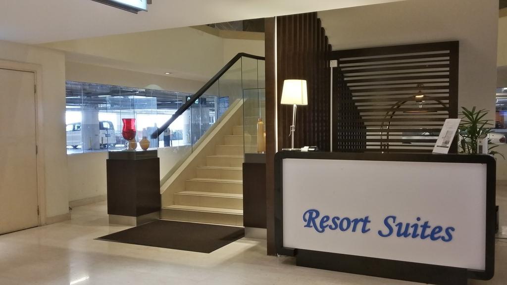 Sunway Resort Hotel Petaling Jaya Exterior foto Resort Suite reception